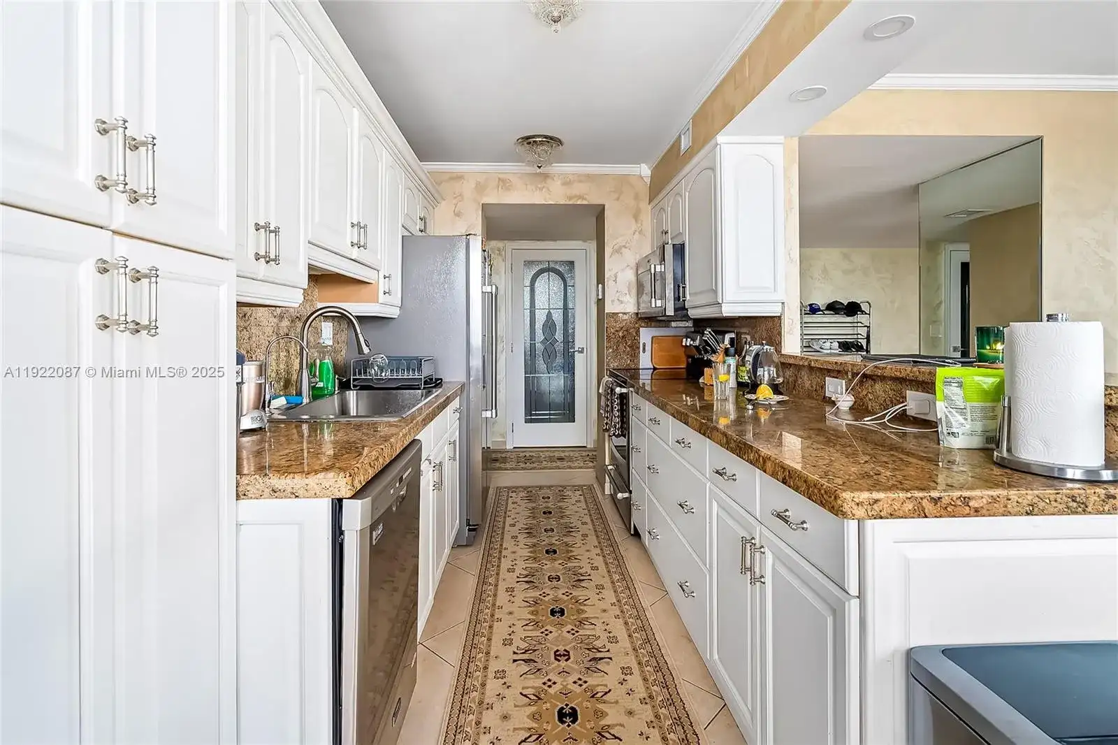 250 174th ST # 1704, Sunny Isles Beach FL 33160 photo 4