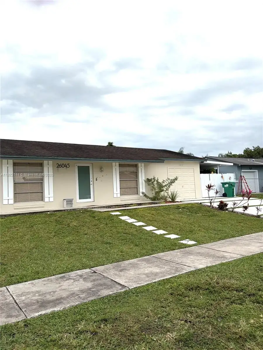 26045 SW 131st Ct, Homestead FL 33032 photo 4