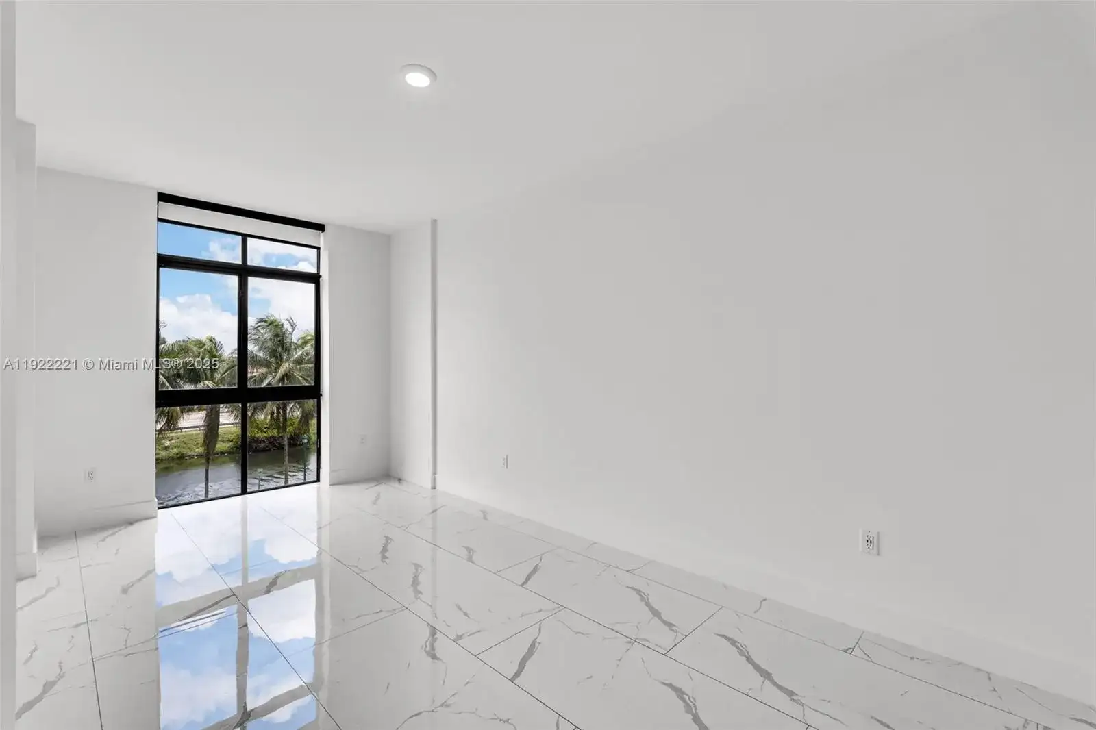 1 Curtiss Pkwy # 317, Miami Springs FL 33166 photo 5