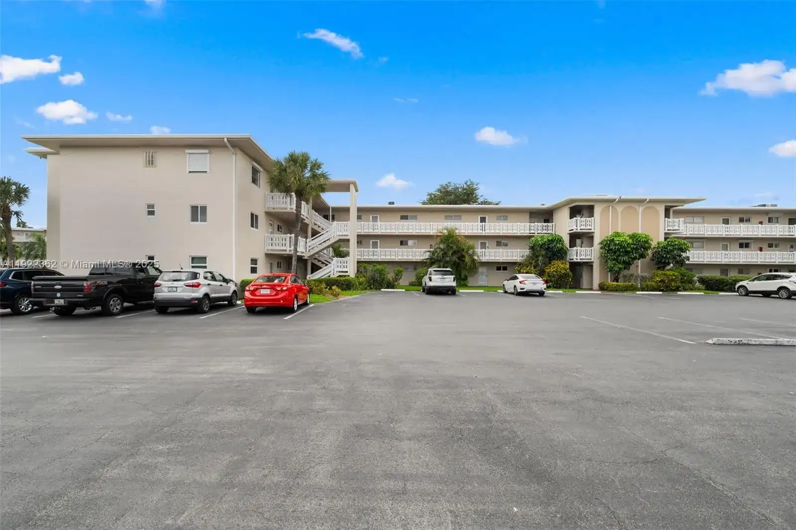 2770 S Garden Dr S # 201, Lake Worth FL 33461 photo 2