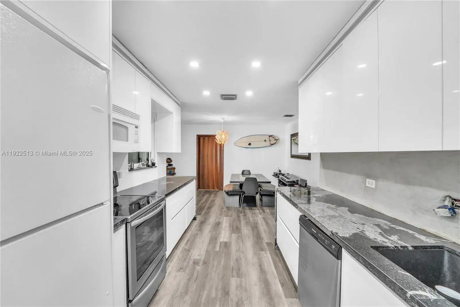 100 NW 123rd St, North Miami FL 33168 photo 4