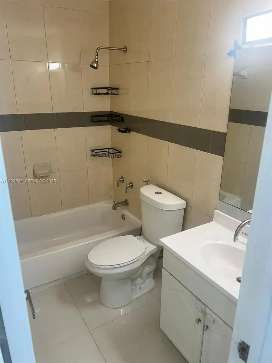 17630 NW 36th Ave, Miami Gardens FL 33056 photo 3