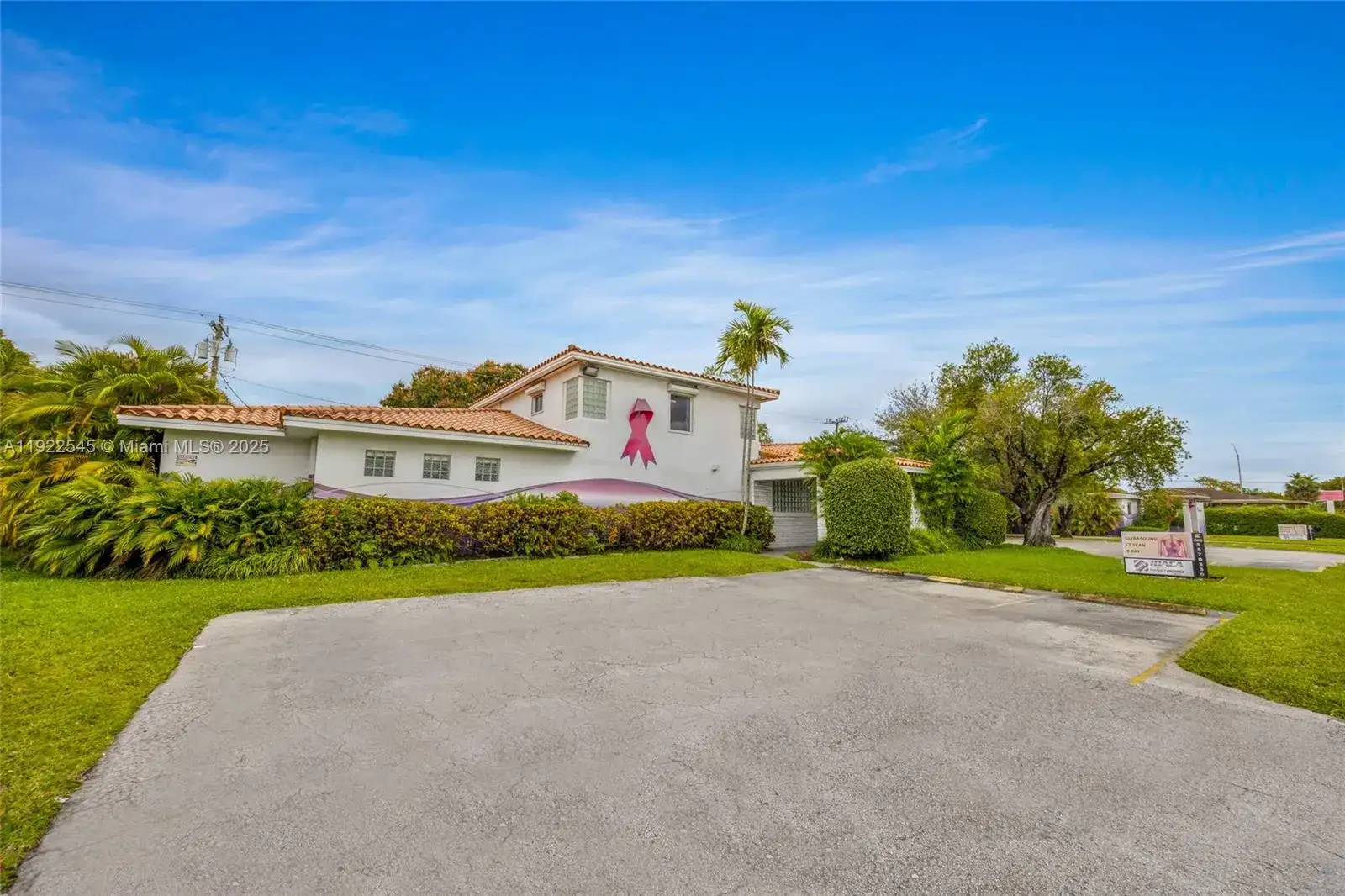 49 W 49th St, Hialeah FL 33012 photo 3