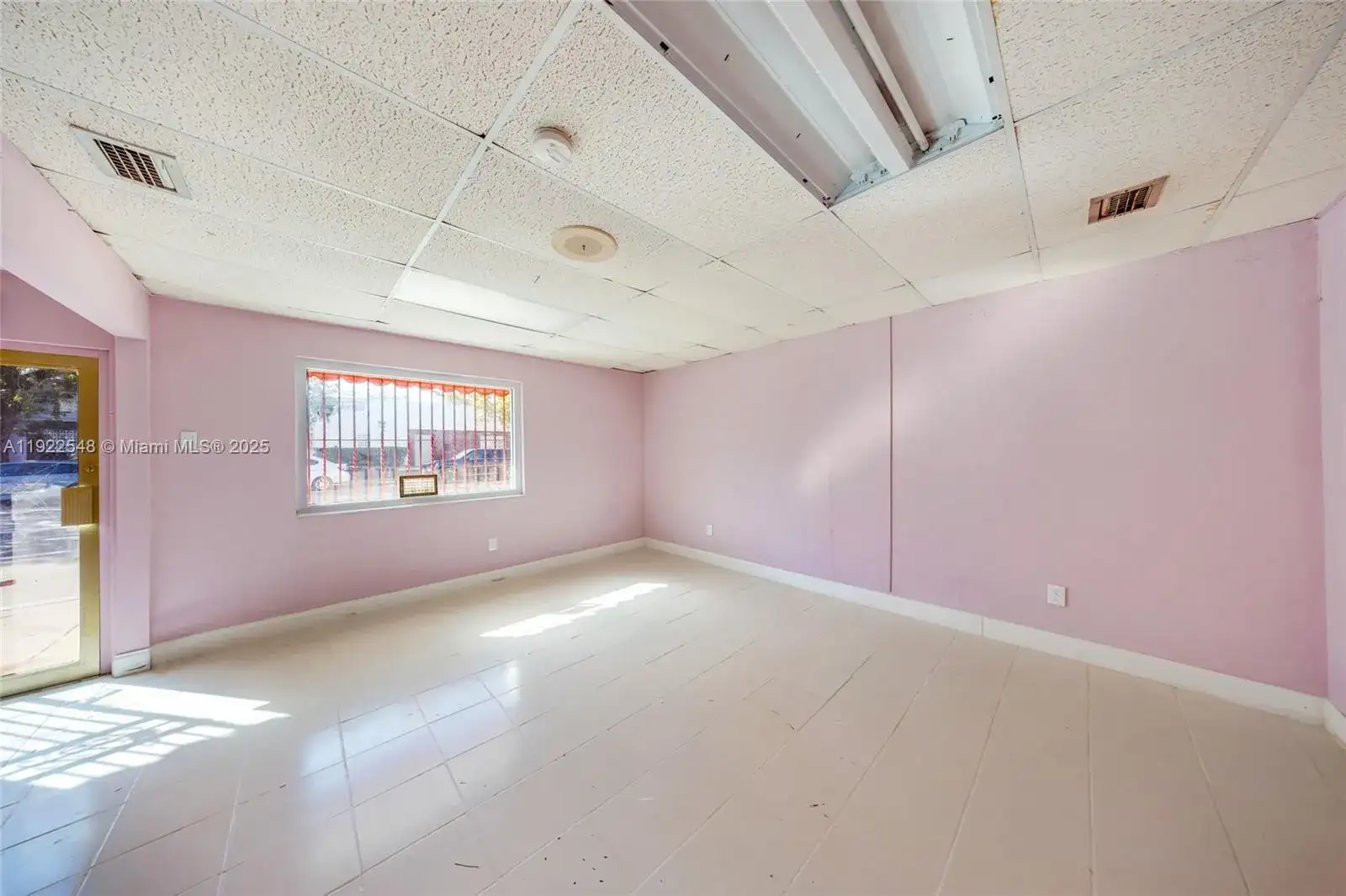 159 NW 36th St, Miami FL 33127 photo 5