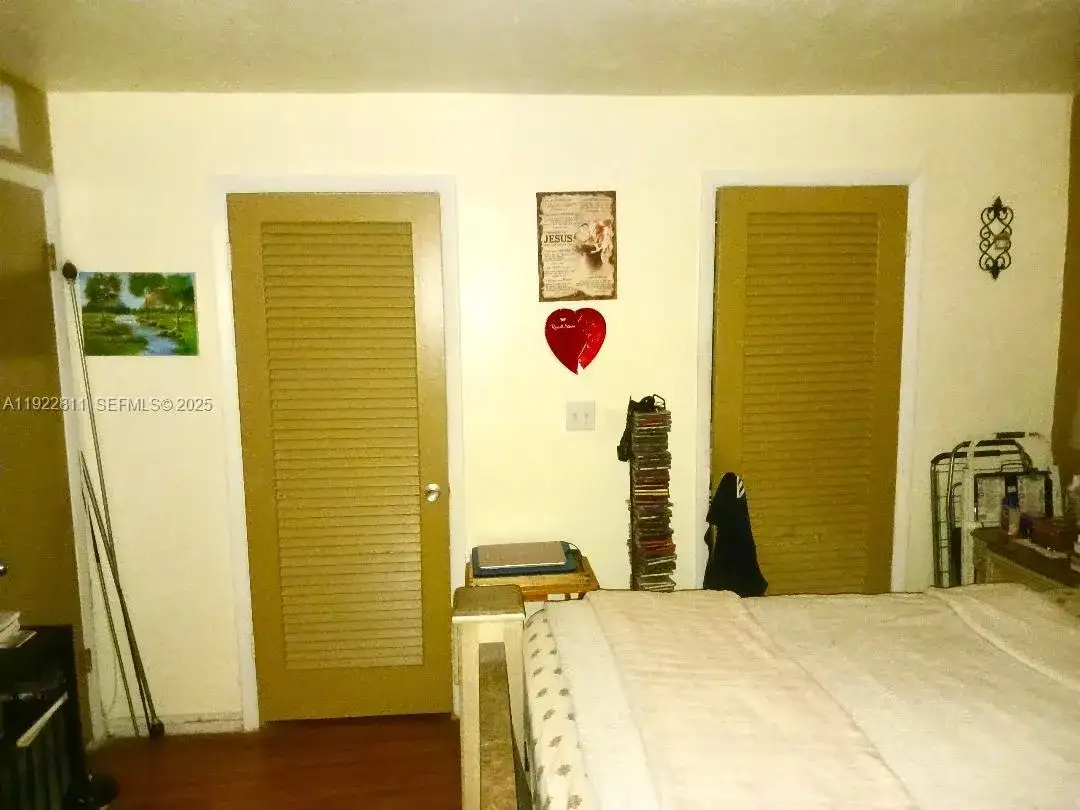 1855 NE 121st St # 31, North Miami FL 33181 photo 5