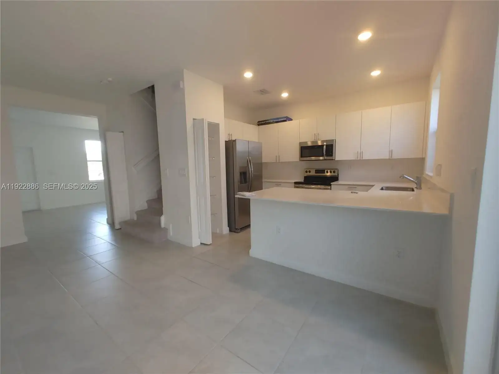 1766 SE 26th Rd, Homestead FL 33035 photo 2