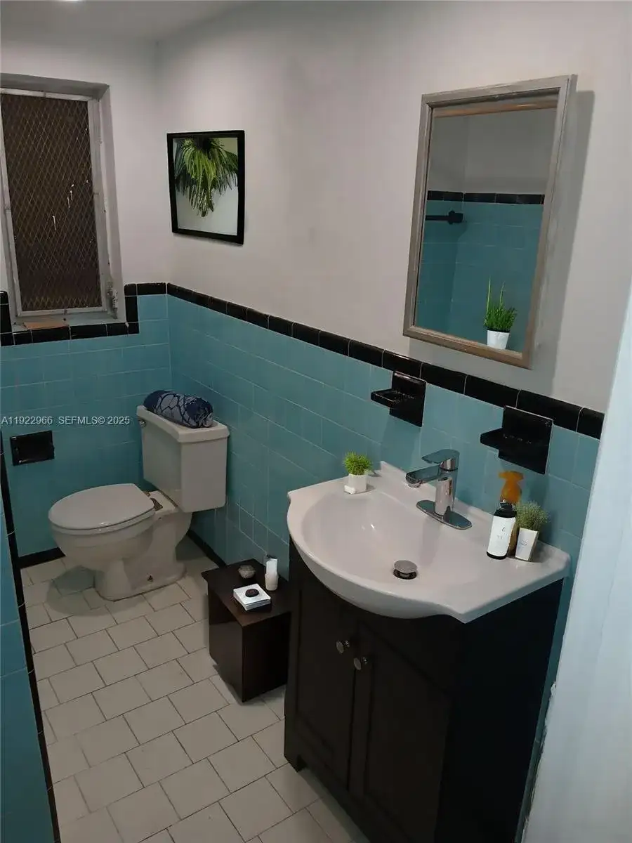 7300 Byron Ave # 8, Miami Beach FL 33141 photo 5