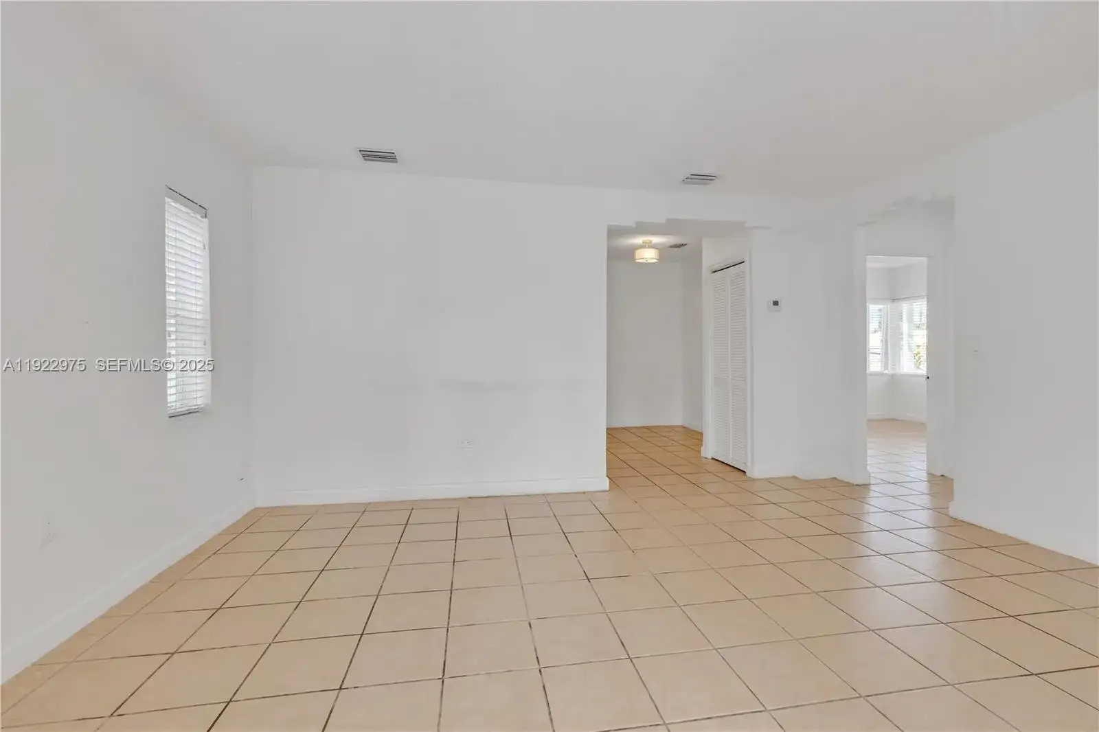 505 SW 11th St # 505, Miami FL 33129 photo 5