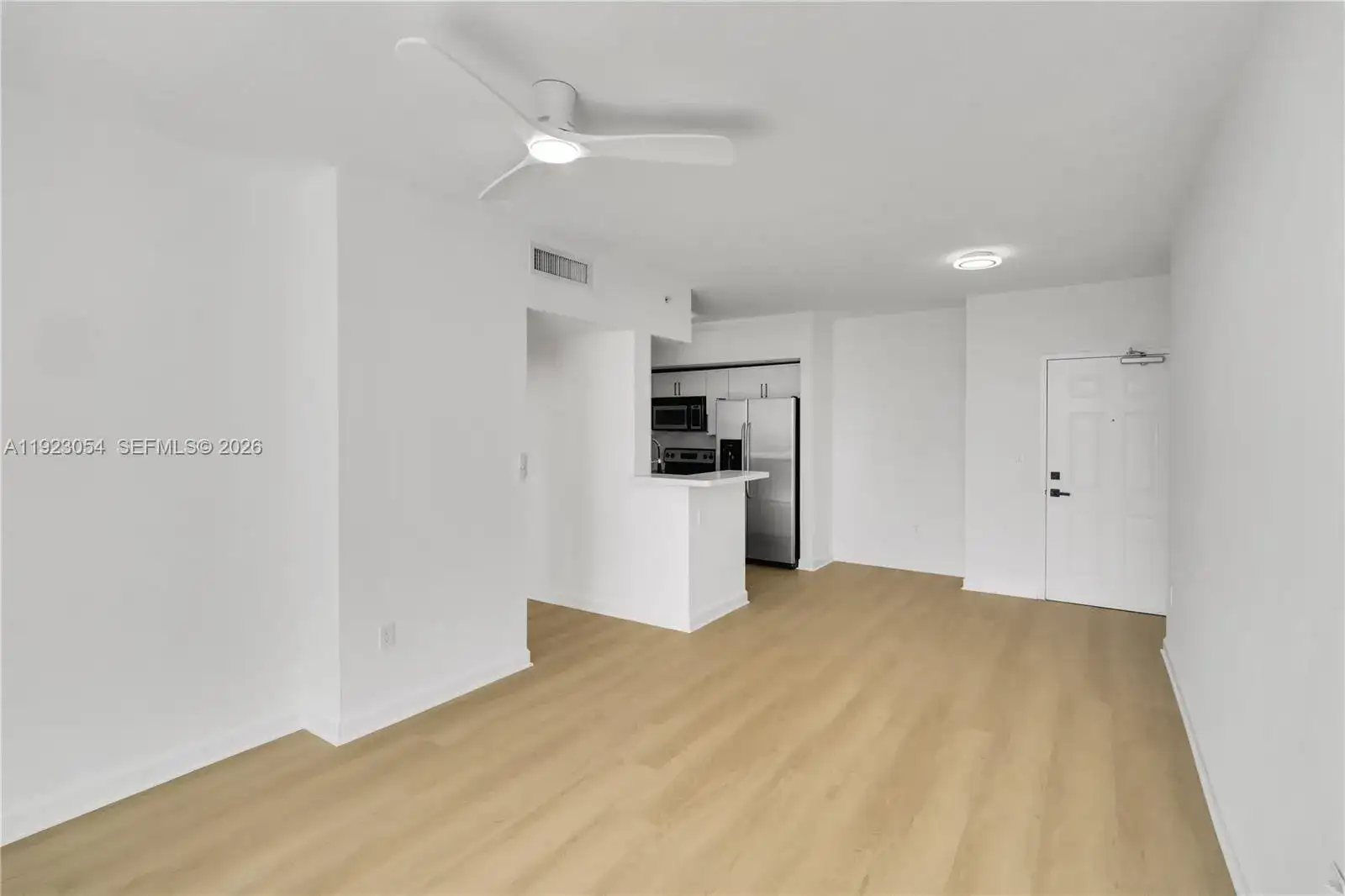 1723 SW 2nd Ave # 909, Miami FL 33129 photo 4