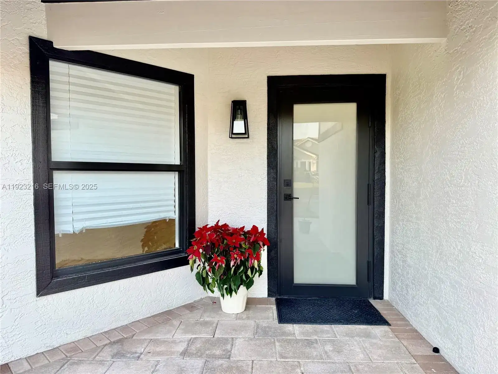 16701 Bobcat Dr, Fort Myers FL 33908 photo 3