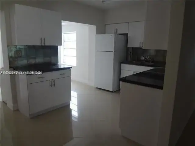 741 NE 142nd St, North Miami FL 33161 photo 2