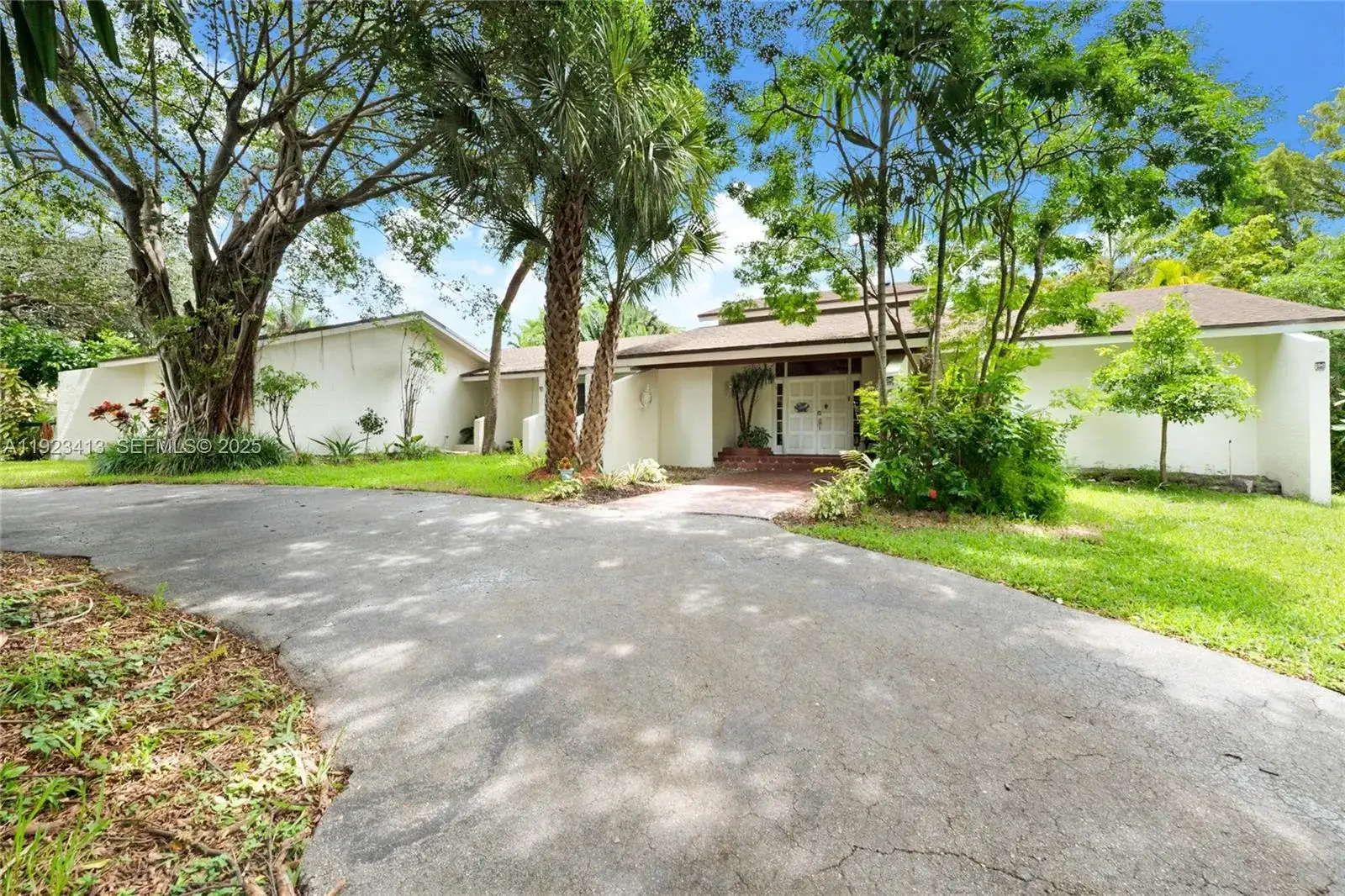 17123 SW 78th Pl, Palmetto Bay FL 33157 photo 2
