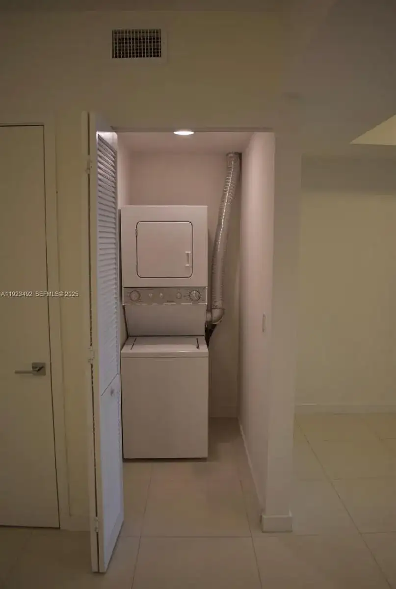 7661 NW 107th Ave # 704, Doral FL 33178 photo 4