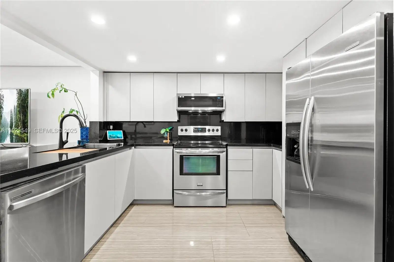 2528 N 38 Ave # 32, Hollywood FL 33021 photo 5