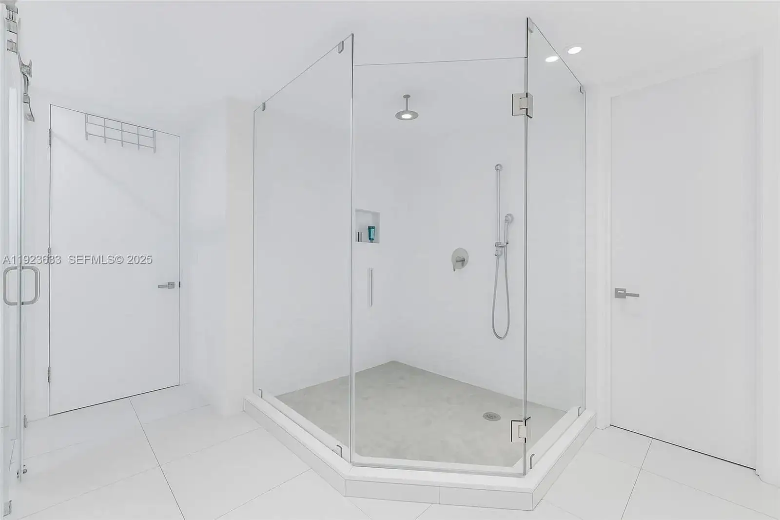 19500 Turnberry Way # 7D, Aventura FL 33180 photo 5