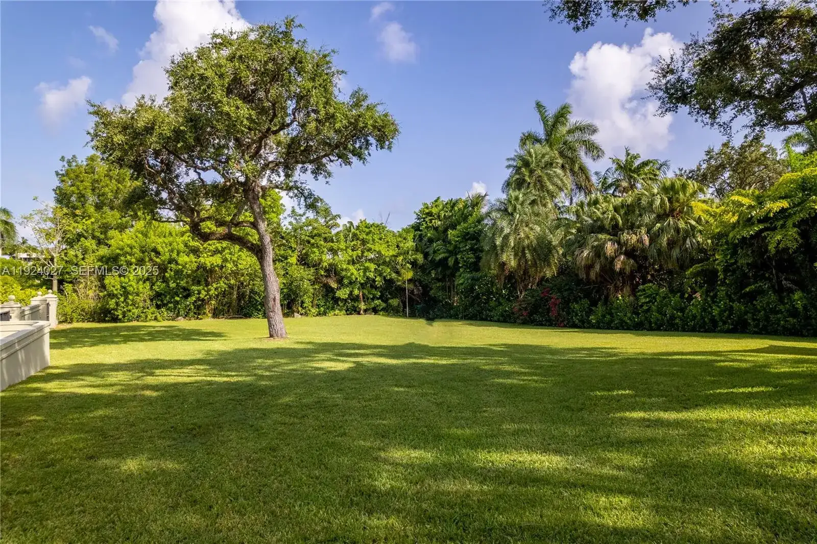 3400 S Moorings Way, Coconut Grove FL 33133 photo 4
