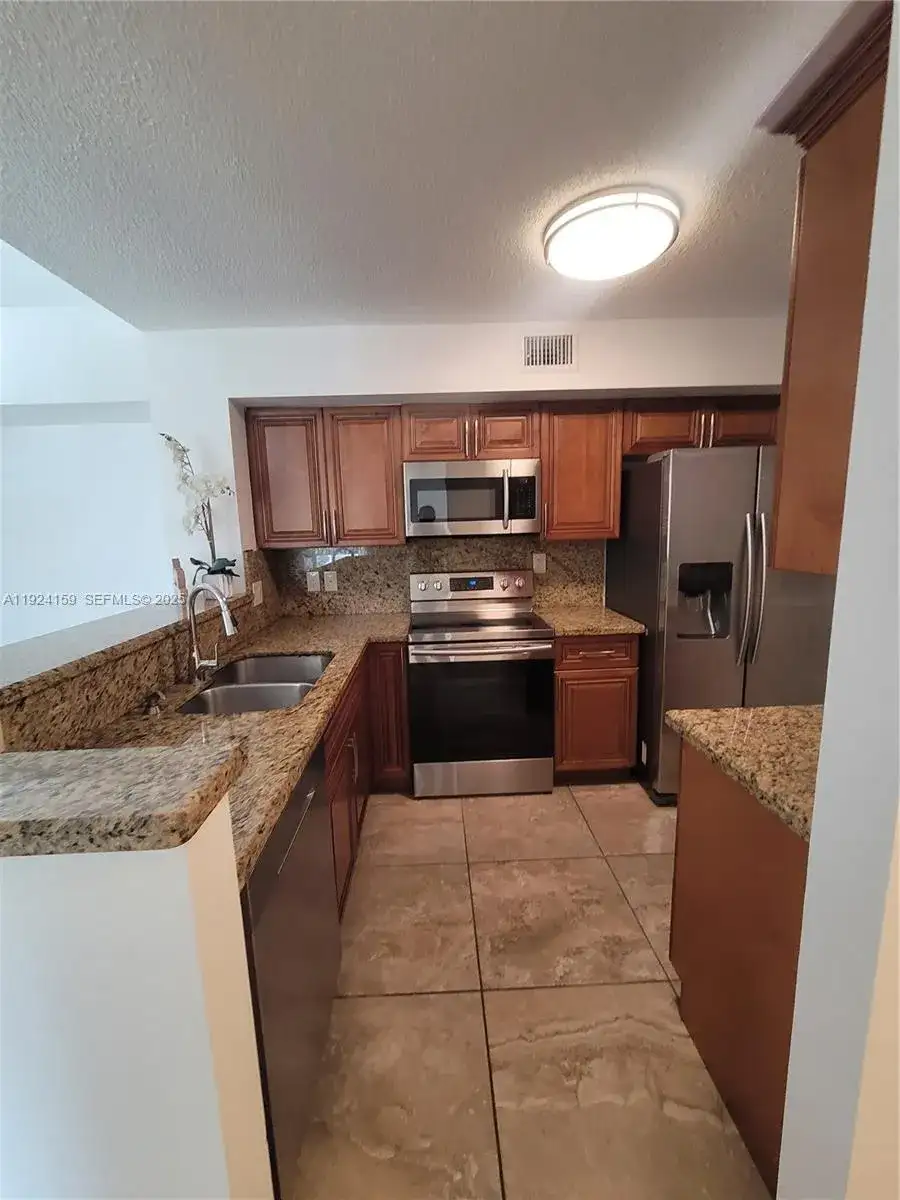 2133 Renaissance Blvd # 306, Miramar FL 33025 photo 2