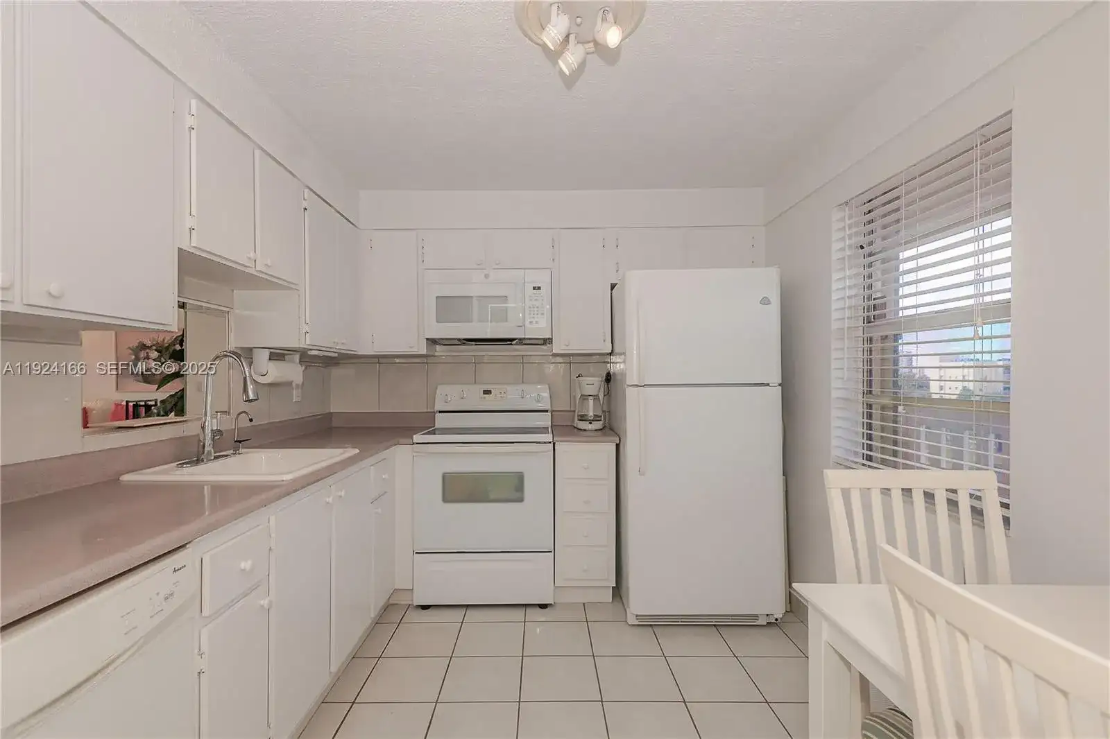 401 SE 3rd St # 507, Dania Beach FL 33004 photo 5