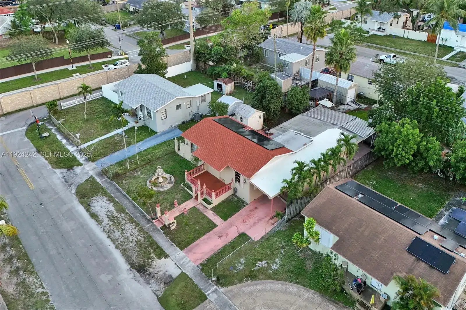 6404 Evans St, Hollywood FL 33024 photo 4