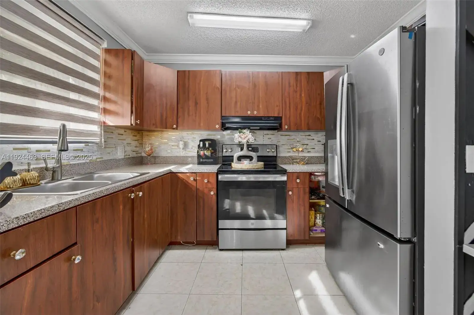 12235 SW 202nd St, Miami FL 33177 photo 4