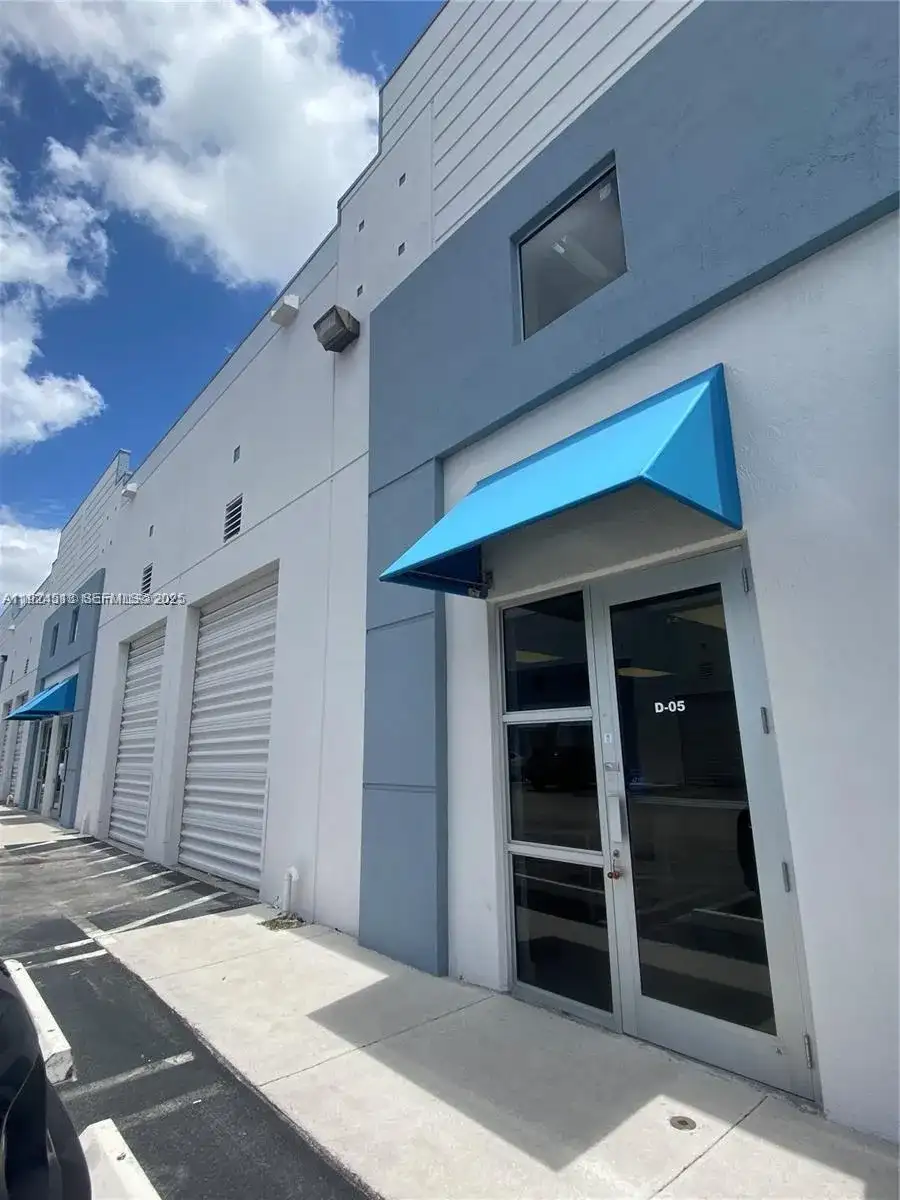 2355 NW 70th Ave 5 # D5, Miami FL 33122 photo 2
