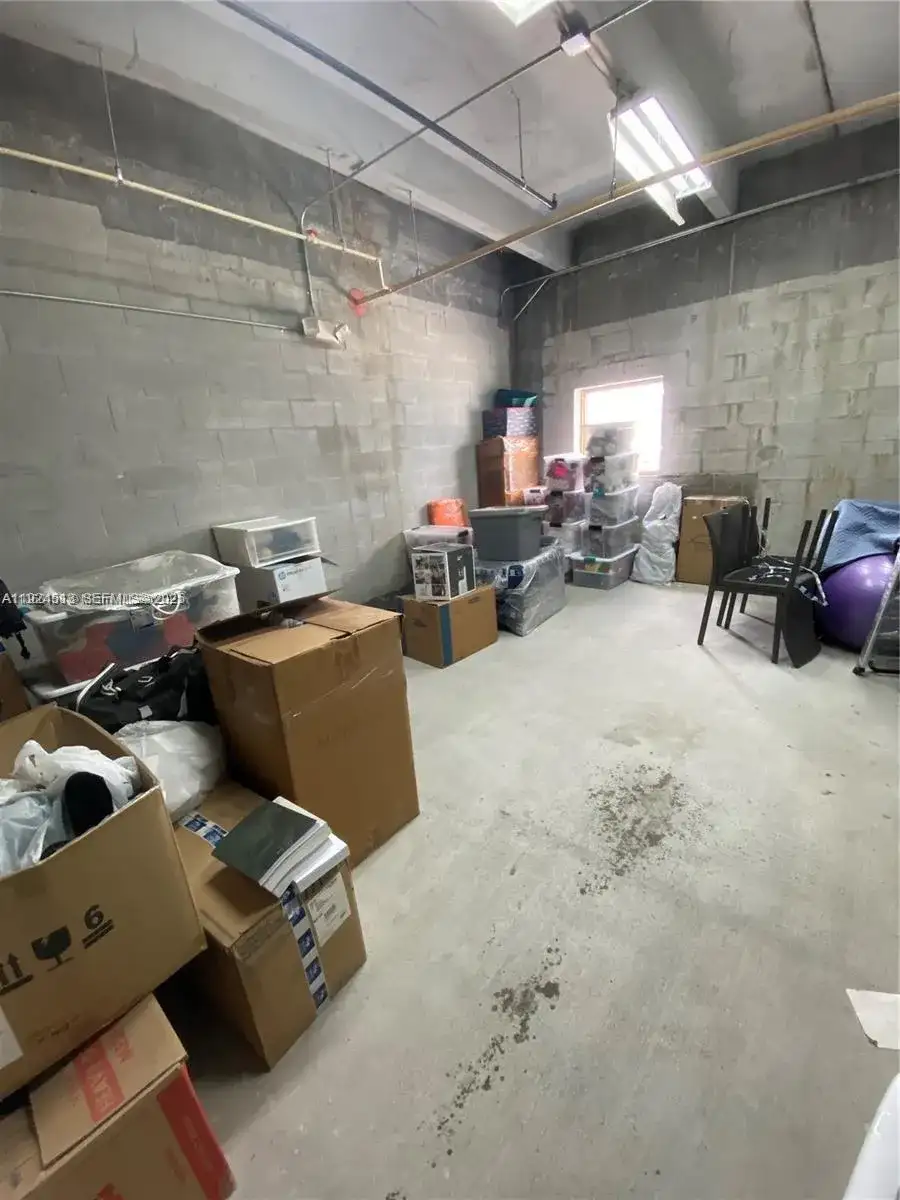 2355 NW 70th Ave 5 # D5, Miami FL 33122 photo 4