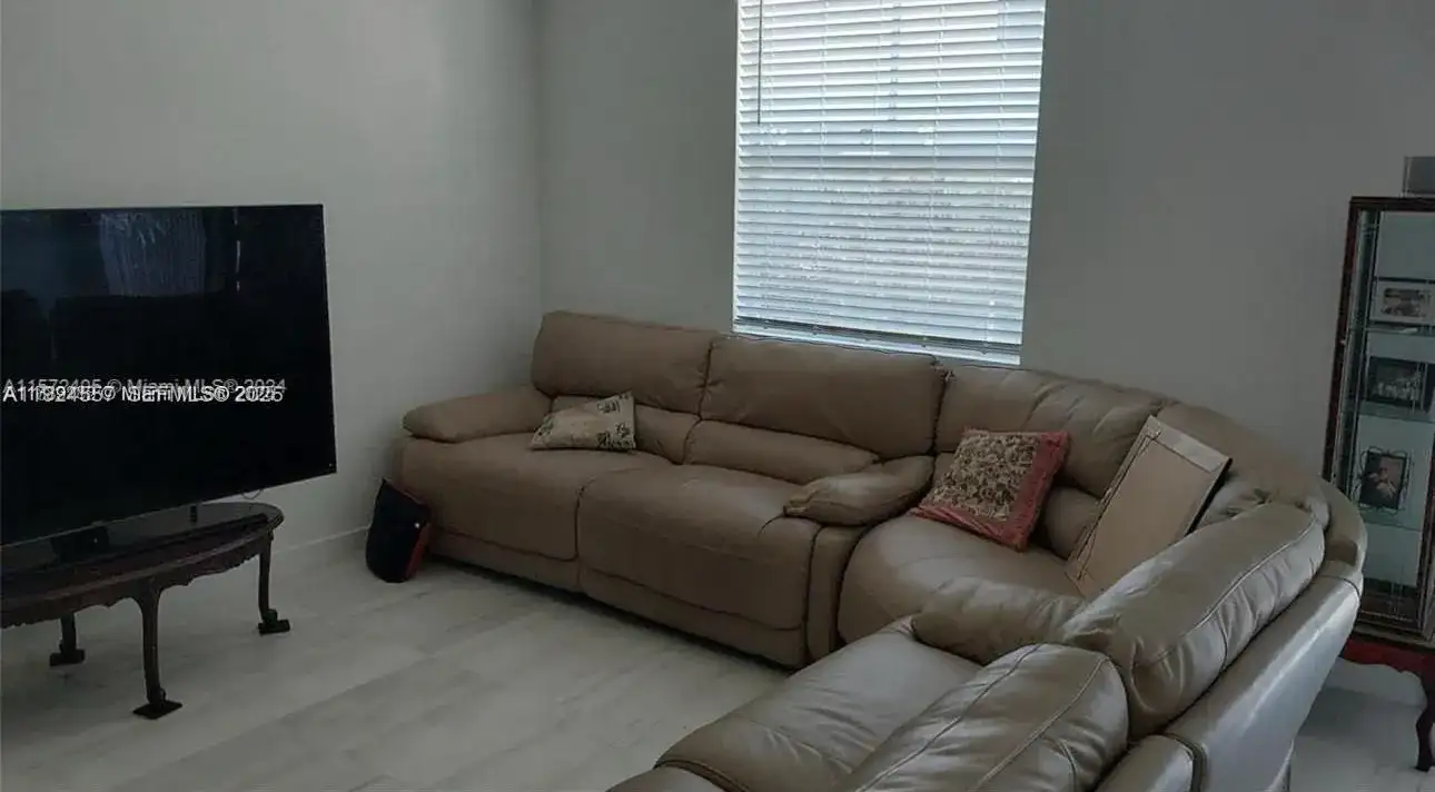 1790 SE 7th Ter # 1790, Homestead FL 33034 photo 3