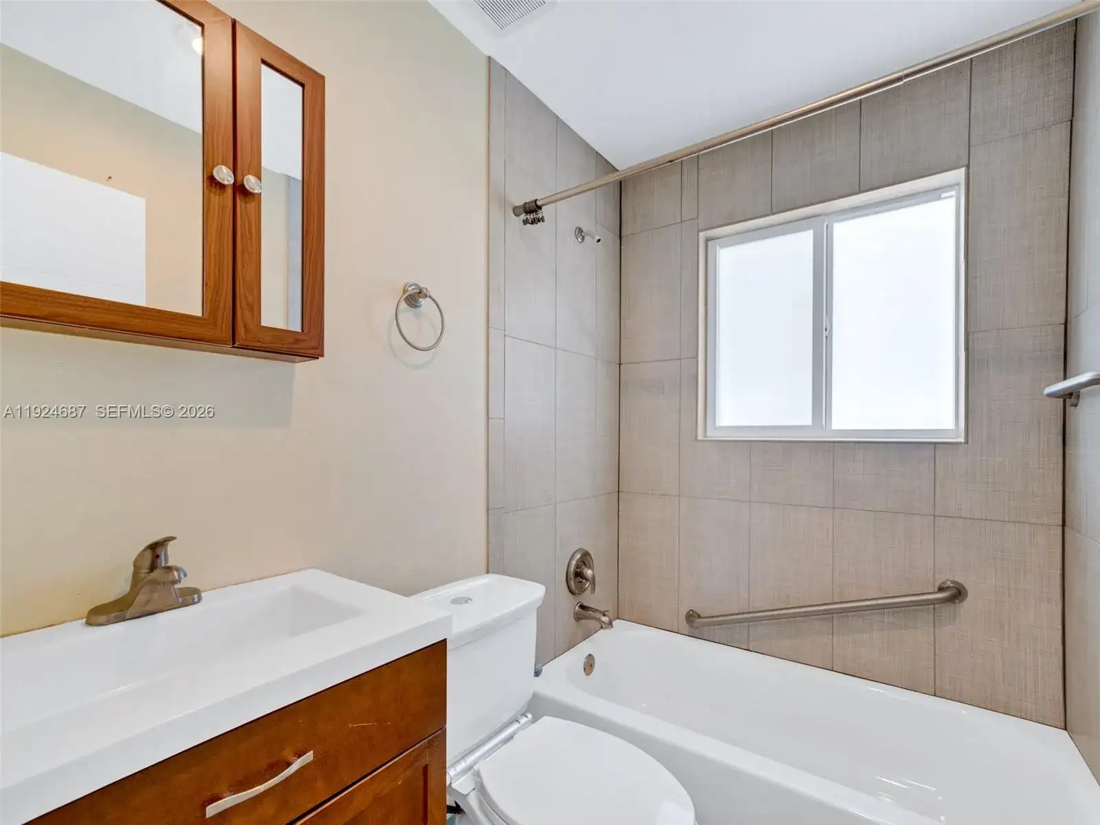 1520 NE 14th Ter, Fort Lauderdale FL 33304 photo 5