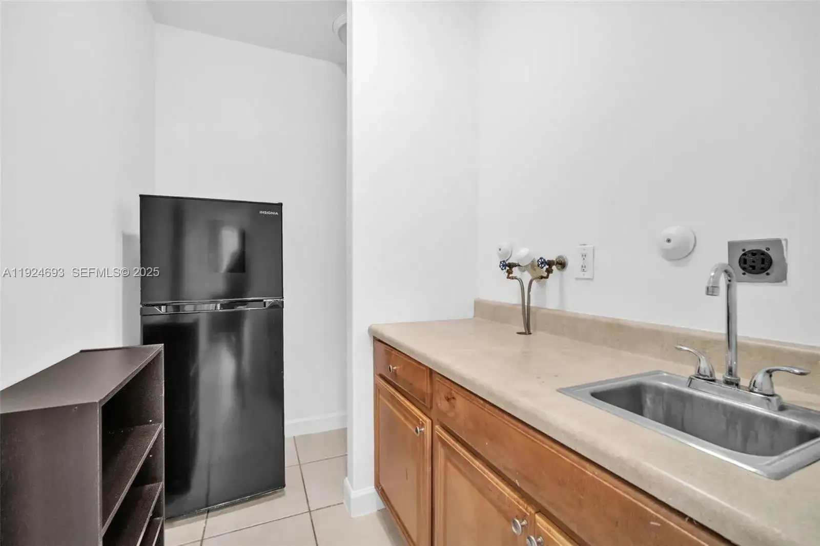 13030 NW 8th St, Miami FL 33182 photo 5
