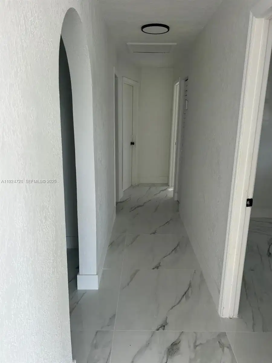 4215 NW 197th St, Miami Gardens FL 33055 photo 3