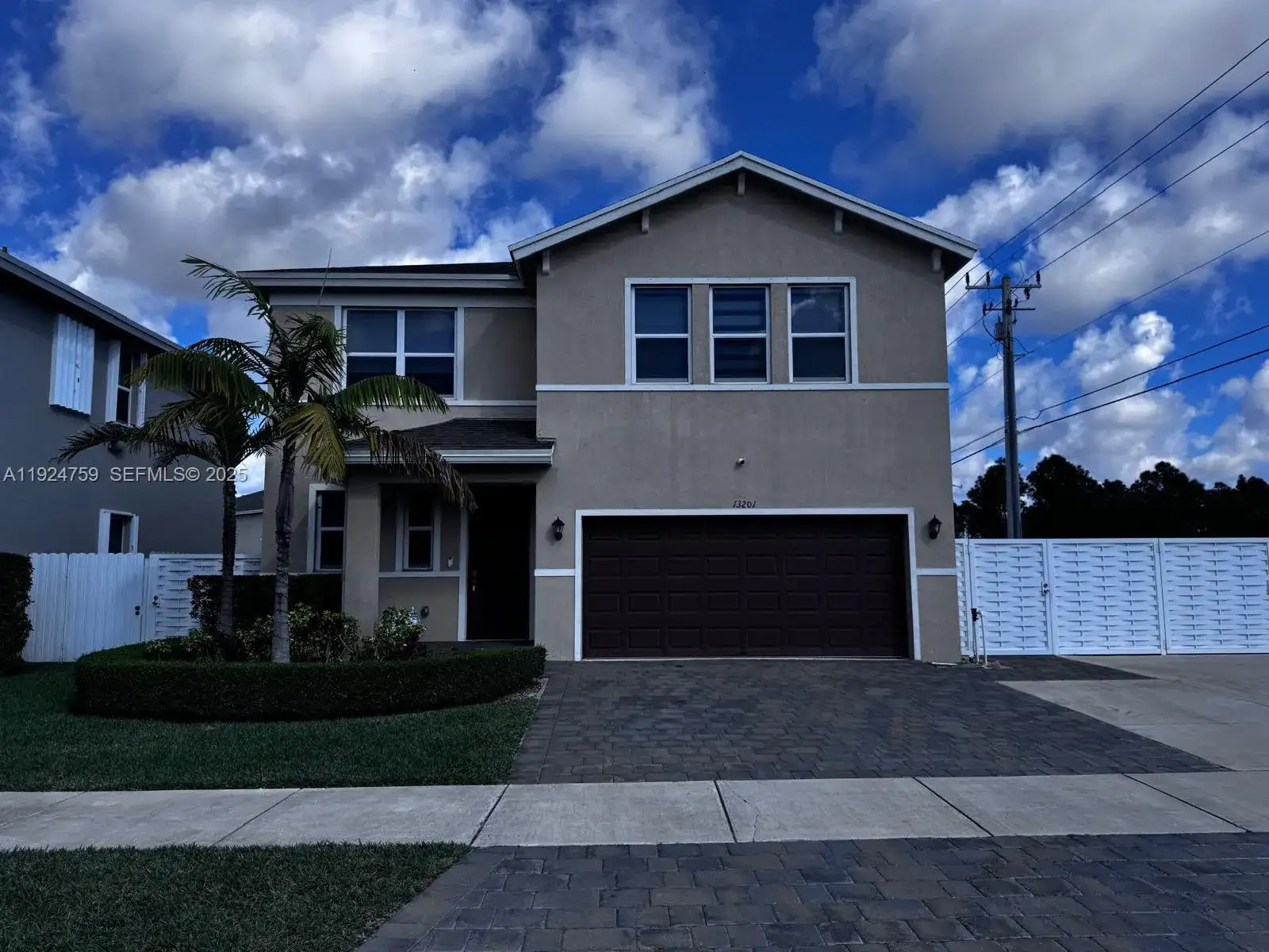 13201 SW 269th Ter, Homestead FL 33032 photo 2