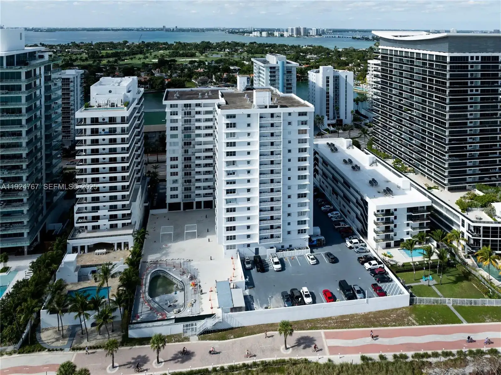 5825 Collins Ave # 6E, Miami Beach FL 33140 photo 3