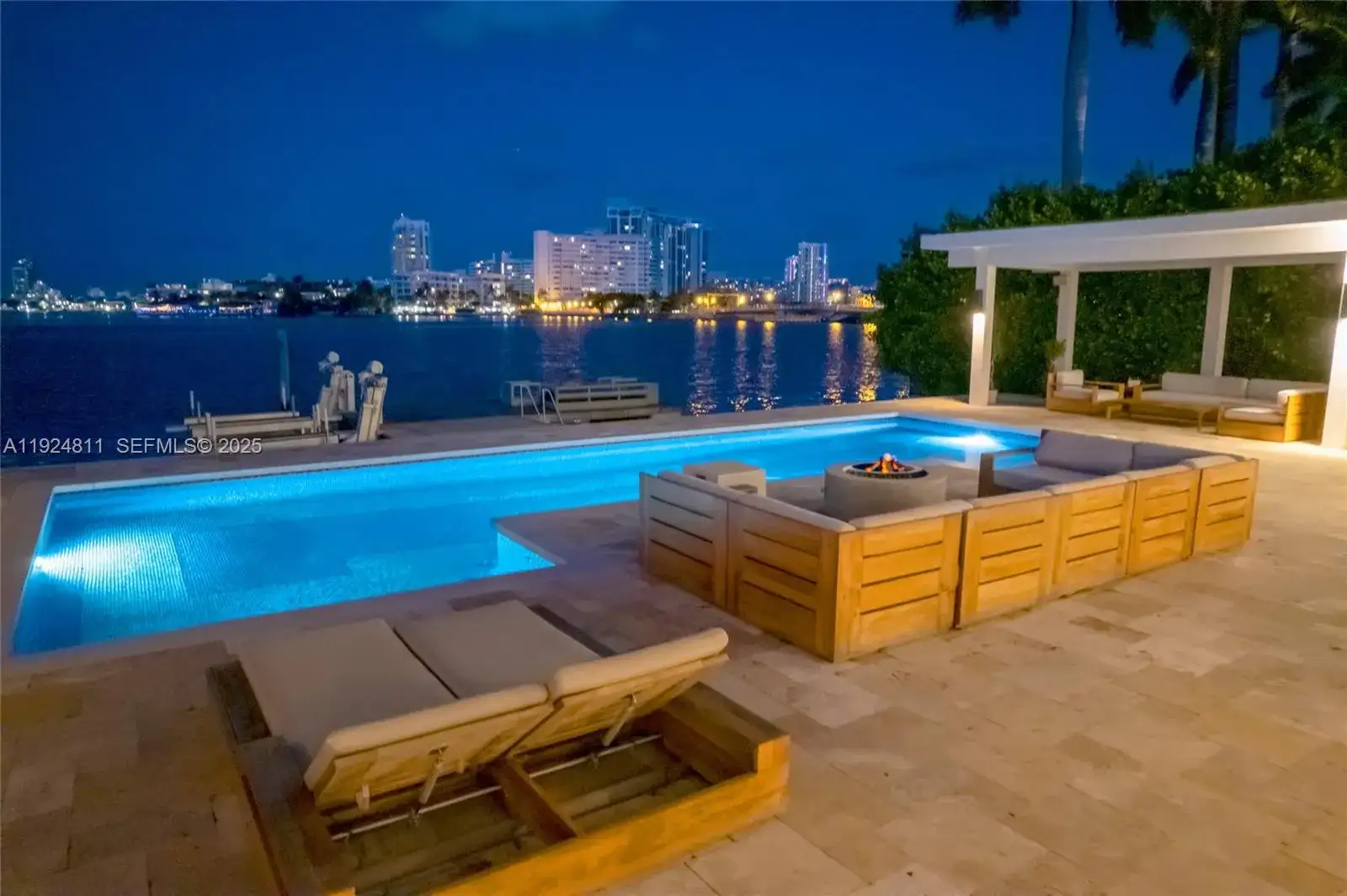 327 E Rivo Alto Dr, Miami Beach FL 33139 photo 4