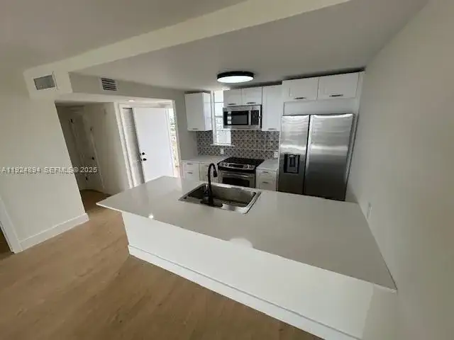 2930 Point East Dr # E610, Aventura FL 33160 photo 4