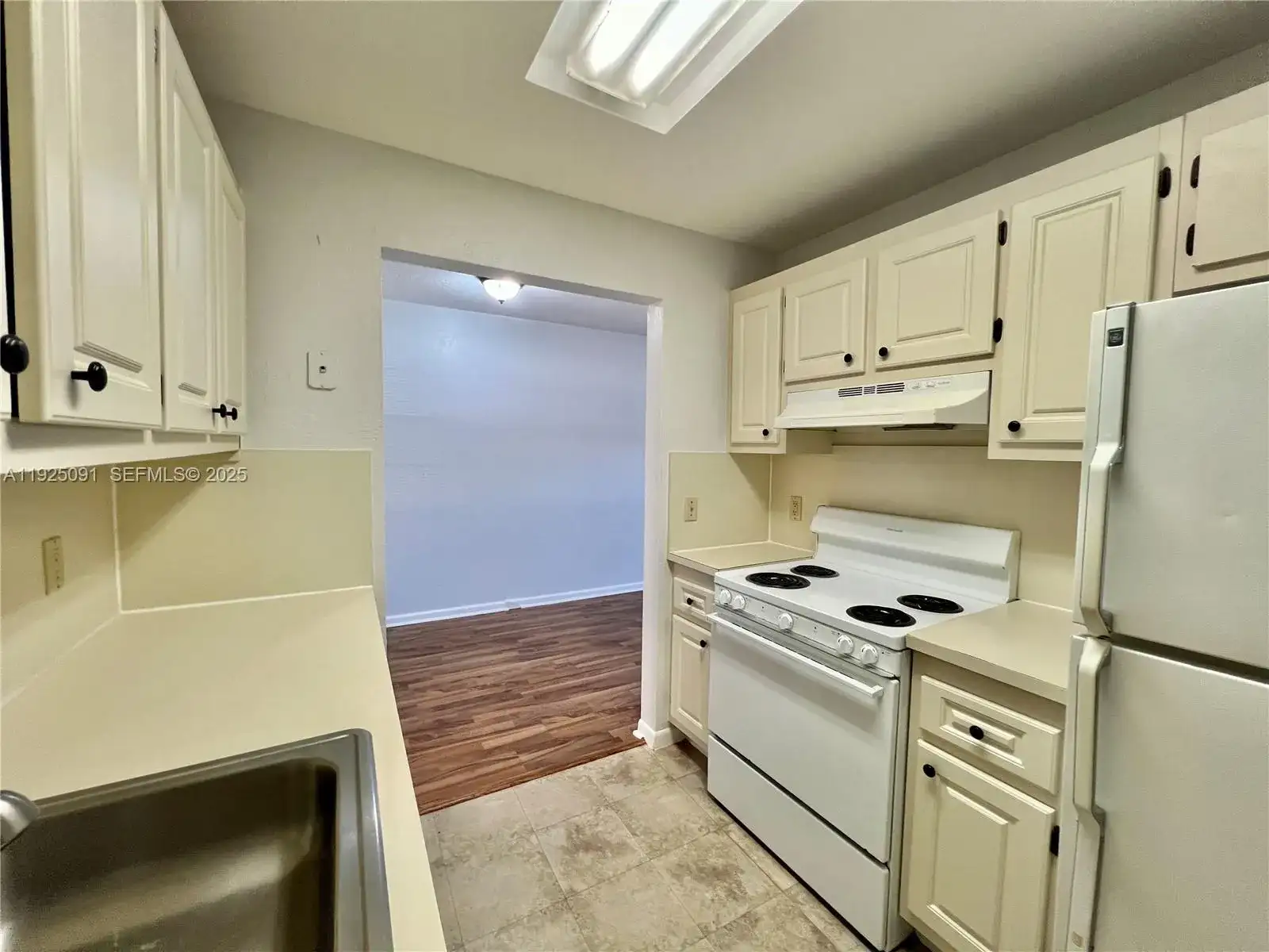 13550 SW 6th Ct # 109A, Pembroke Pines FL 33027 photo 4