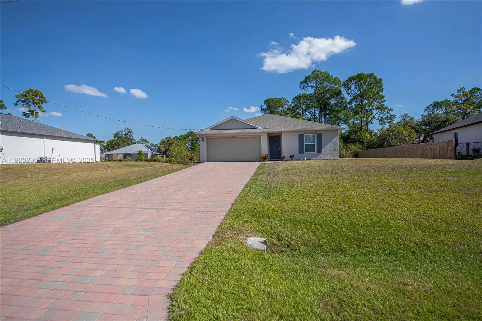 6058 S Moss Circle, La Belle FL 33935 photo 2