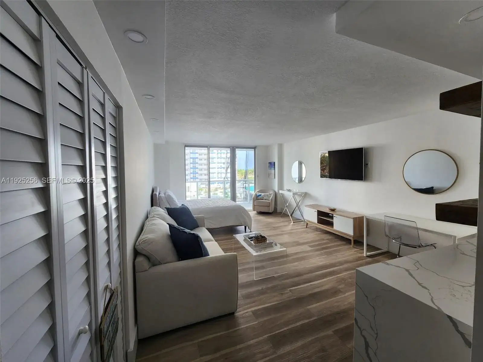 3180 S Ocean Dr # 307, Hallandale Beach FL 33009 photo 3