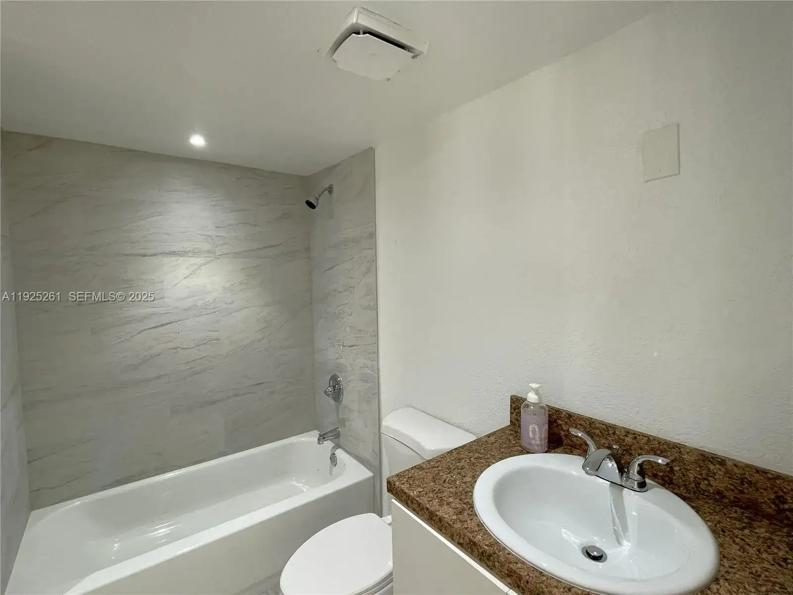 4721 NW 7th St # 12, Miami FL 33126 photo 5