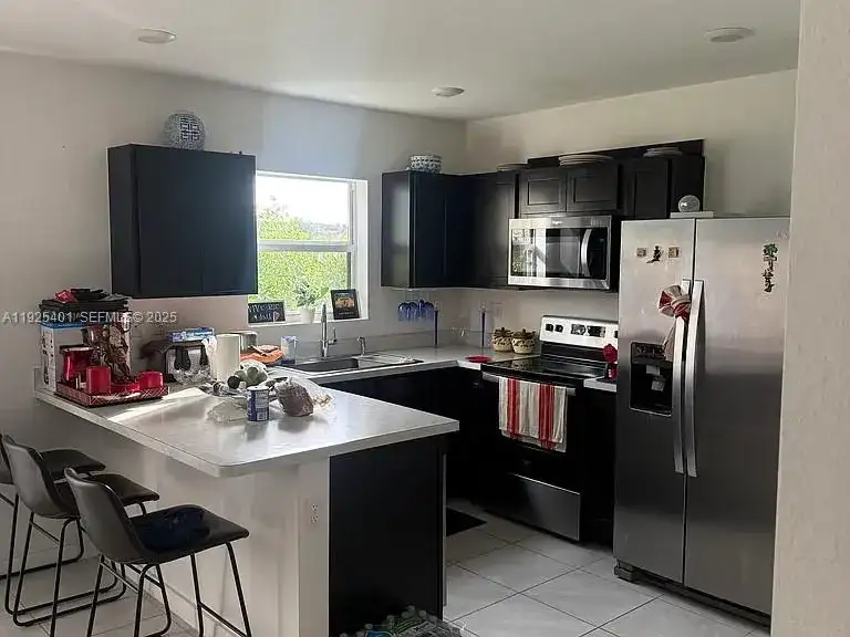 493 NE 4th St, Florida City FL 33034 photo 3