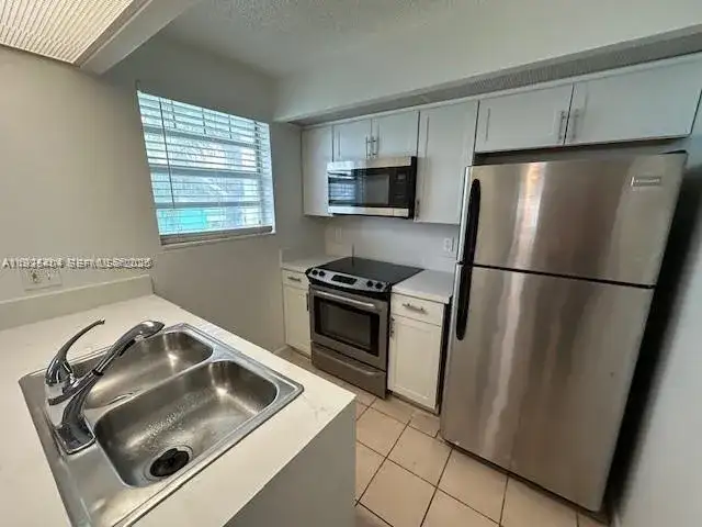 2626 SE 20th Ct # B, Homestead FL 33035 photo 4