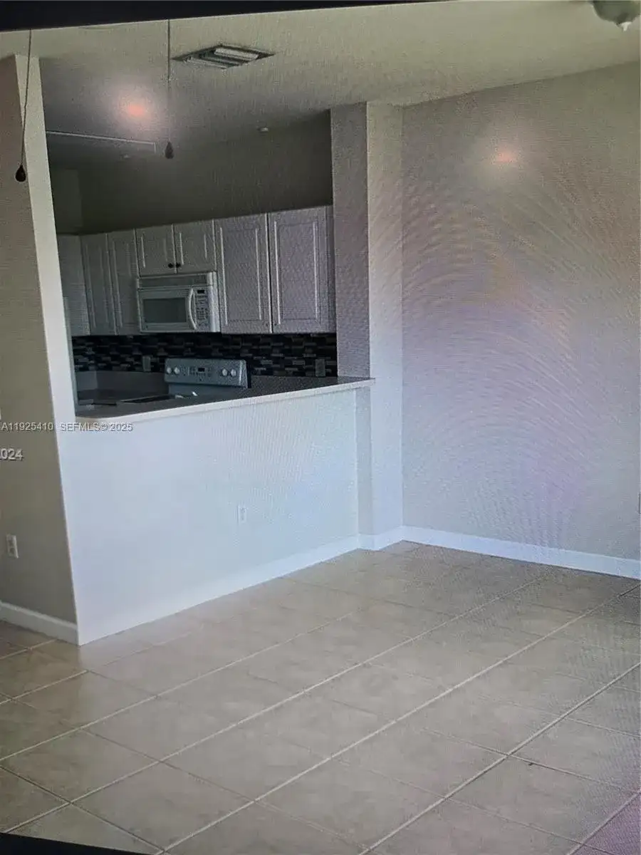 1485 NE 33rd Rd # 1, Homestead FL 33033 photo 4