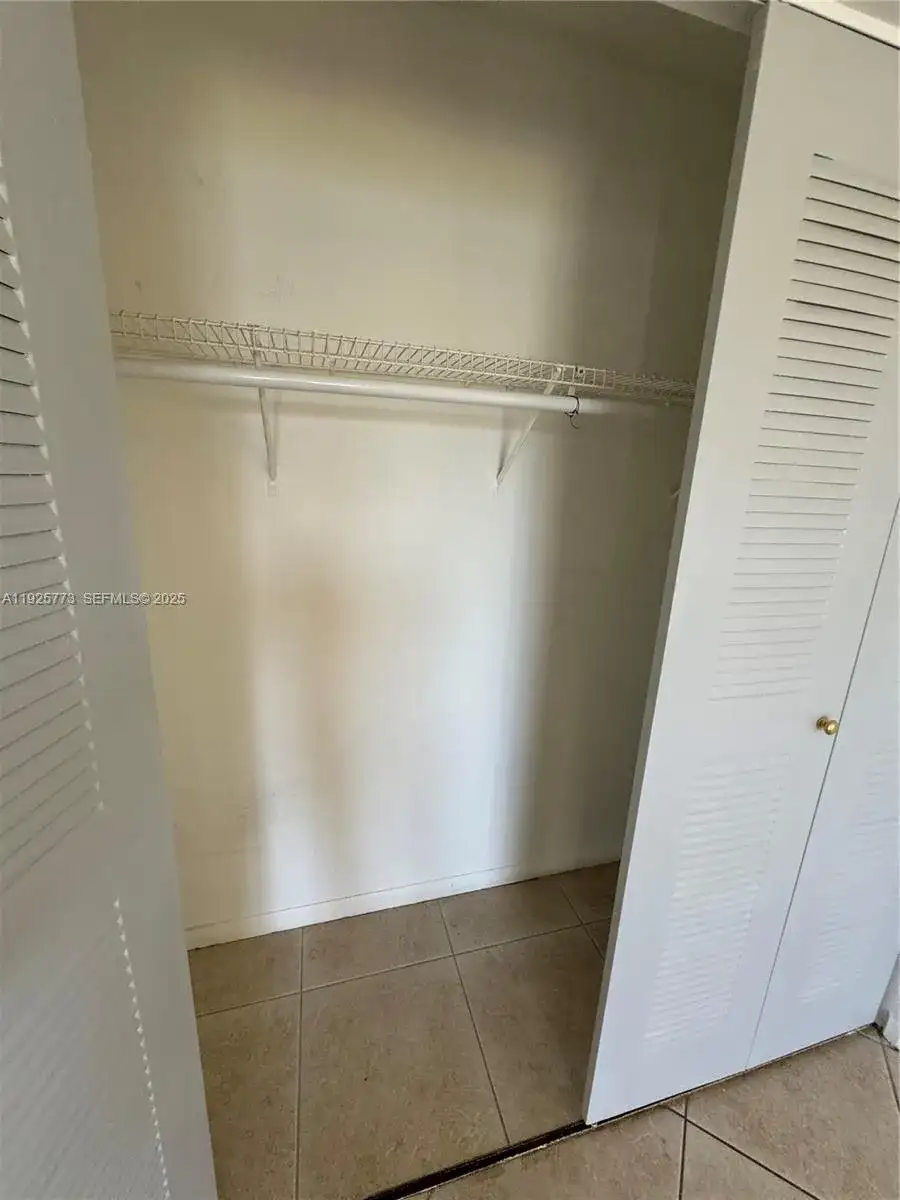 1460 jefferson dr # 1460j, Homestead FL 33034 photo 5