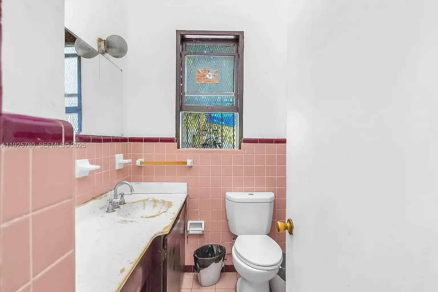 1725 NW 19th St, Miami FL 33125 photo 3