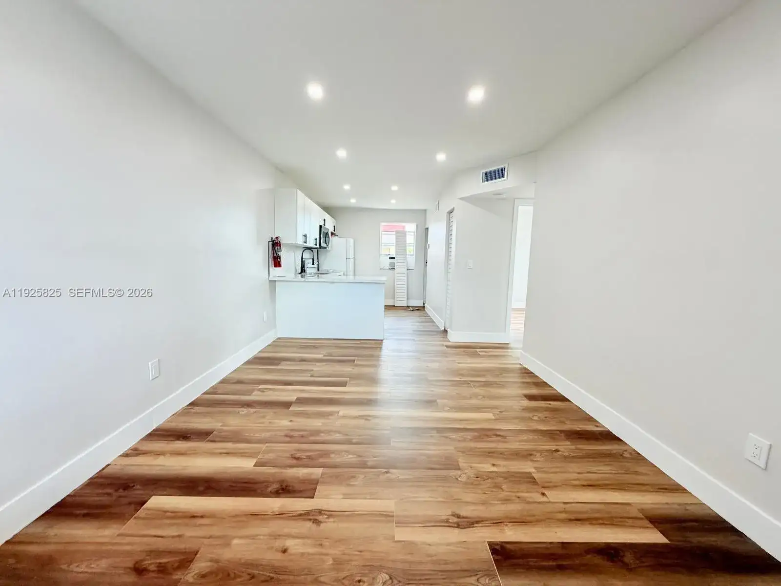4801 NW 33rd Ave # 3, Miami FL 33142 photo 5