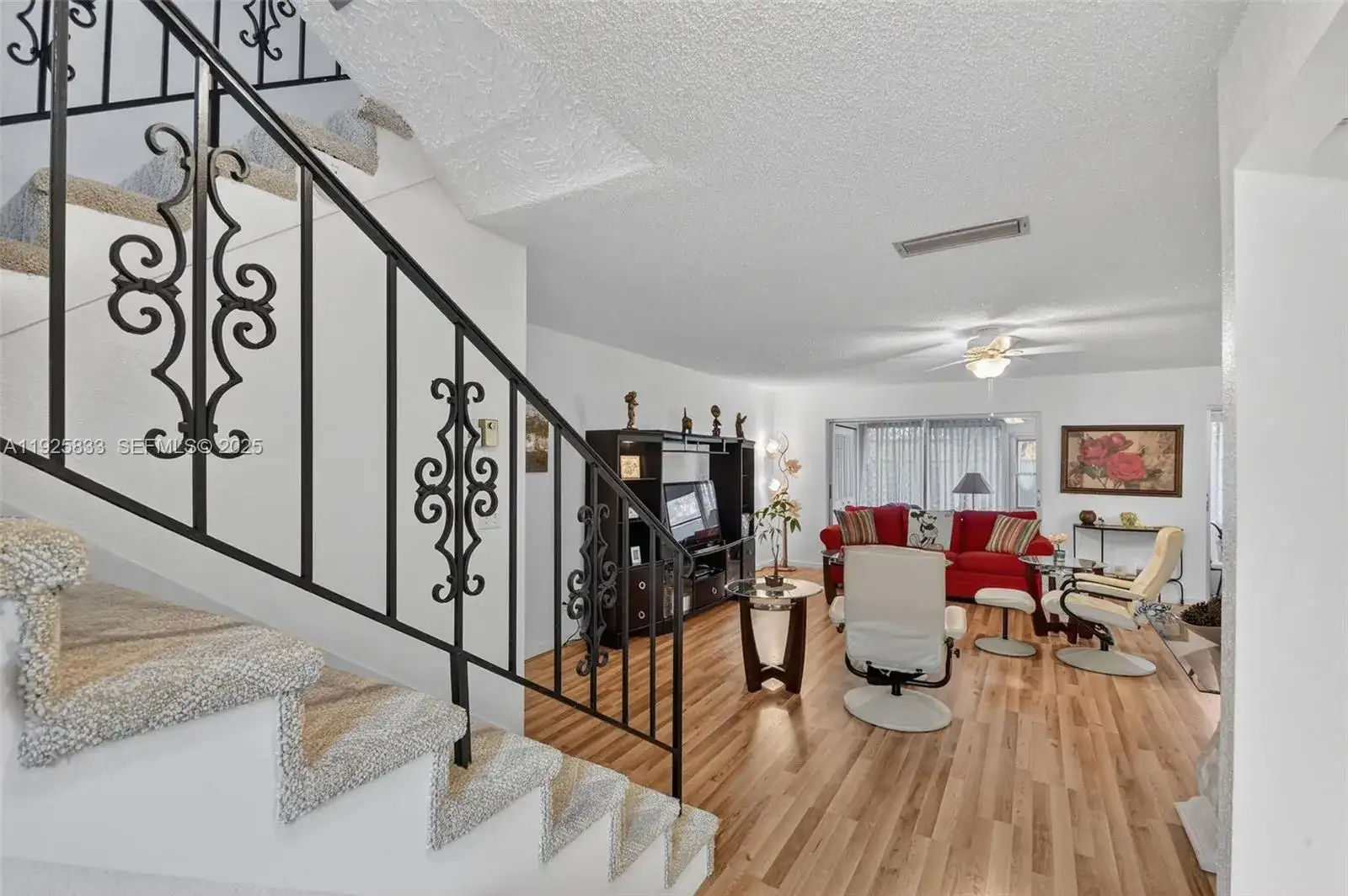 820 Salem Ln # B, Lake Worth FL 33467 photo 2