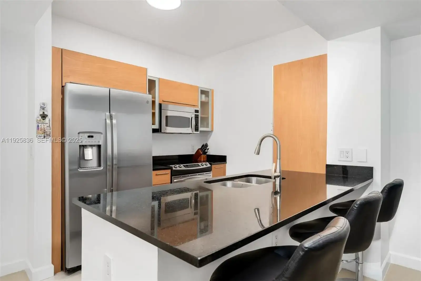 950 Brickell Bay Dr # 803, Miami FL 33131 photo 5