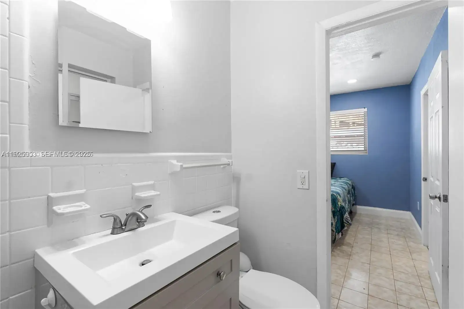 570 W 46th Pl # 0, Hialeah FL 33012 photo 3