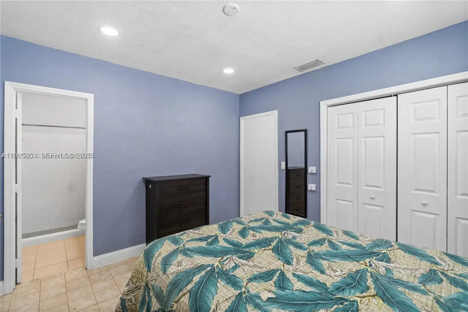 570 W 46th Pl # 0, Hialeah FL 33012 photo 5