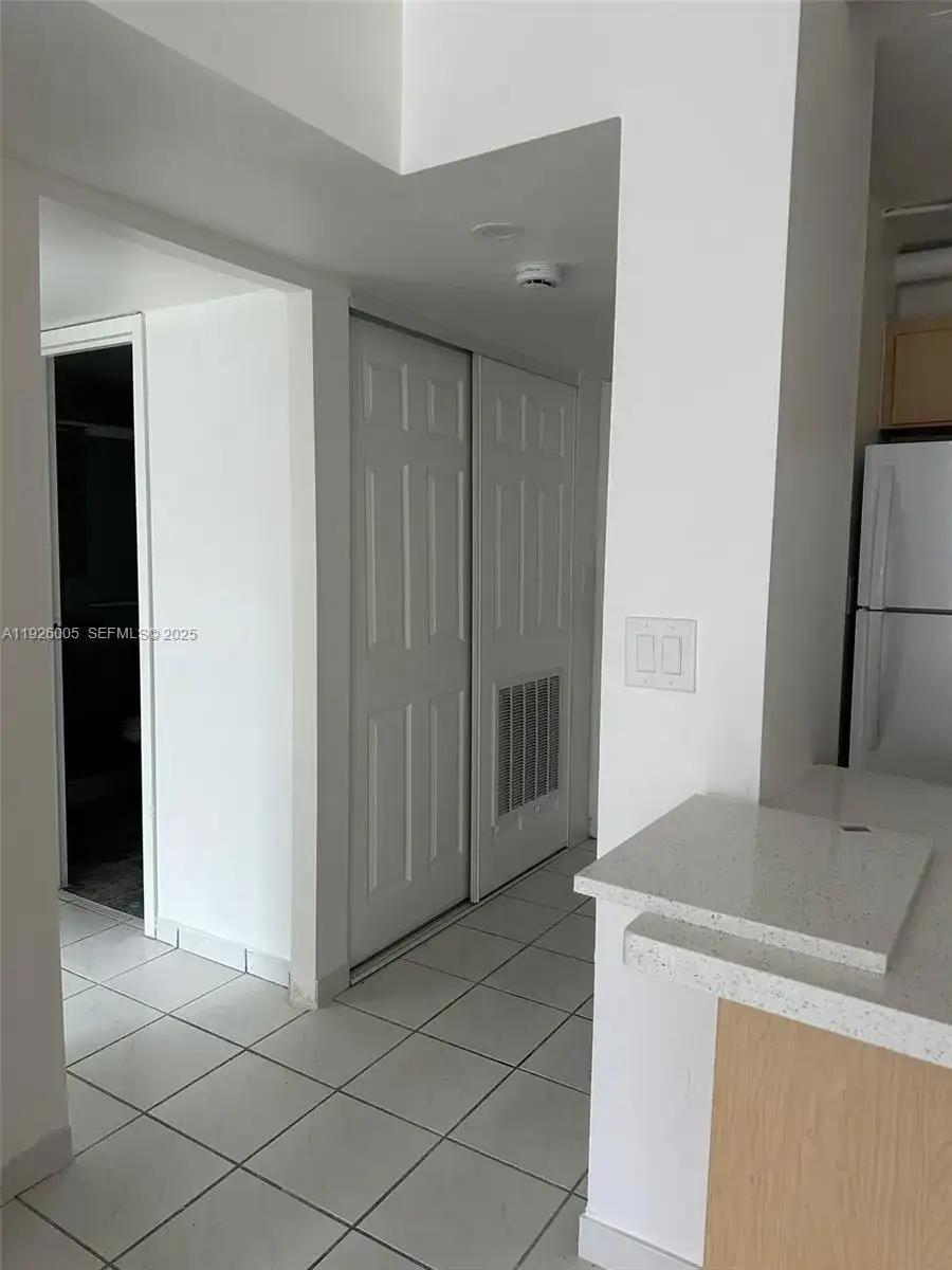 210 172nd St # 542, Sunny Isles Beach FL 33160 photo 4