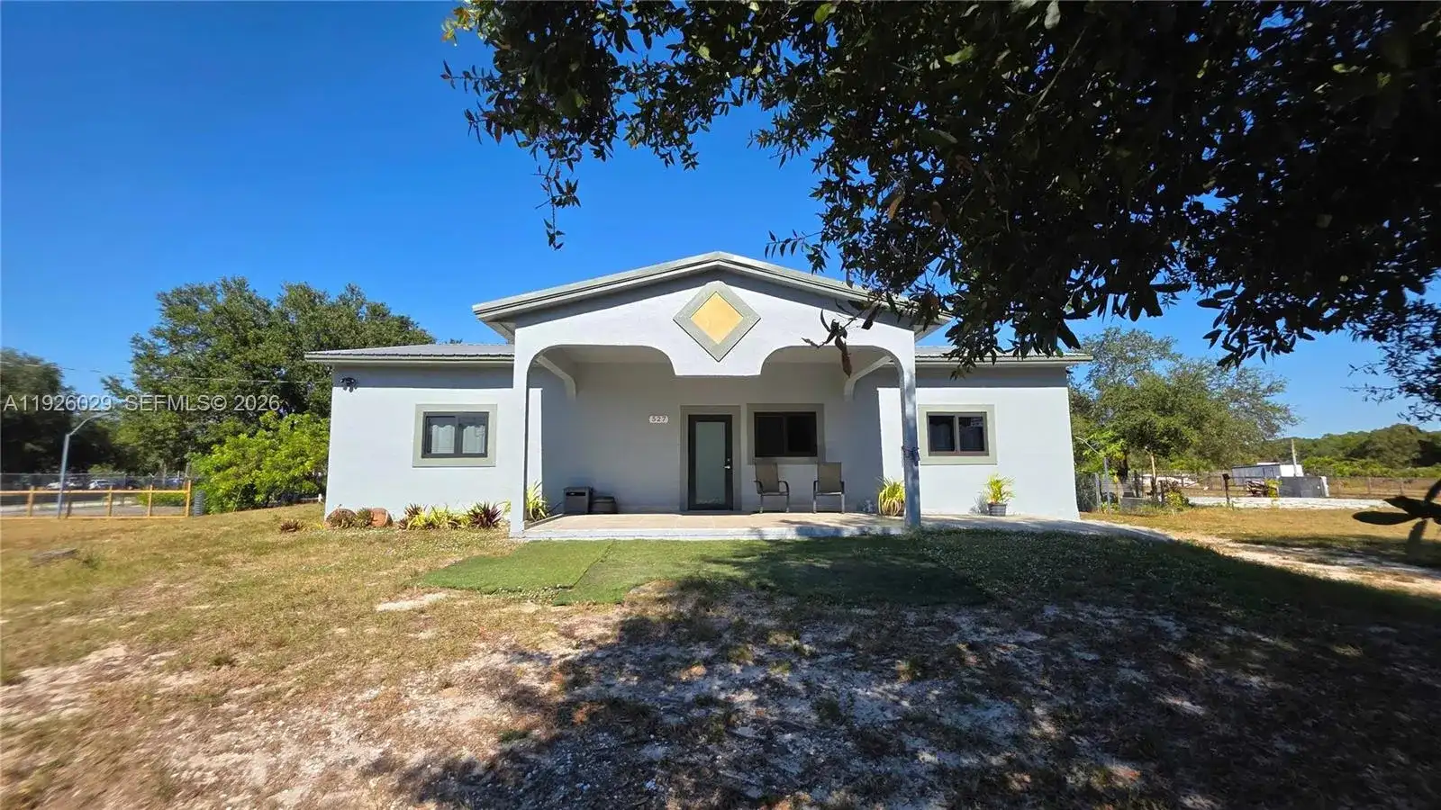 527 PERIMETER RD, Clewiston FL 33440 photo 2